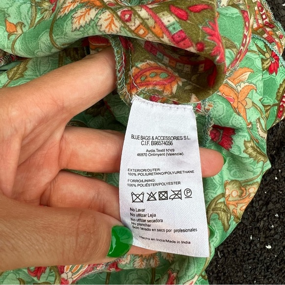 Fortime Portuguese floral maxi dress - Picture 2 of 6